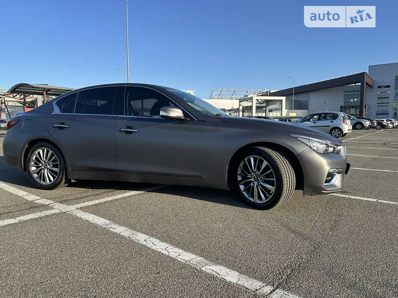 Седан Infiniti Q50 2018 в Киеве