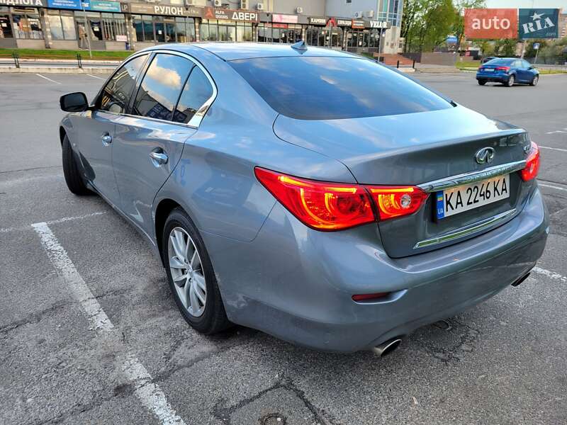 Седан Infiniti Q50 2016 в Киеве