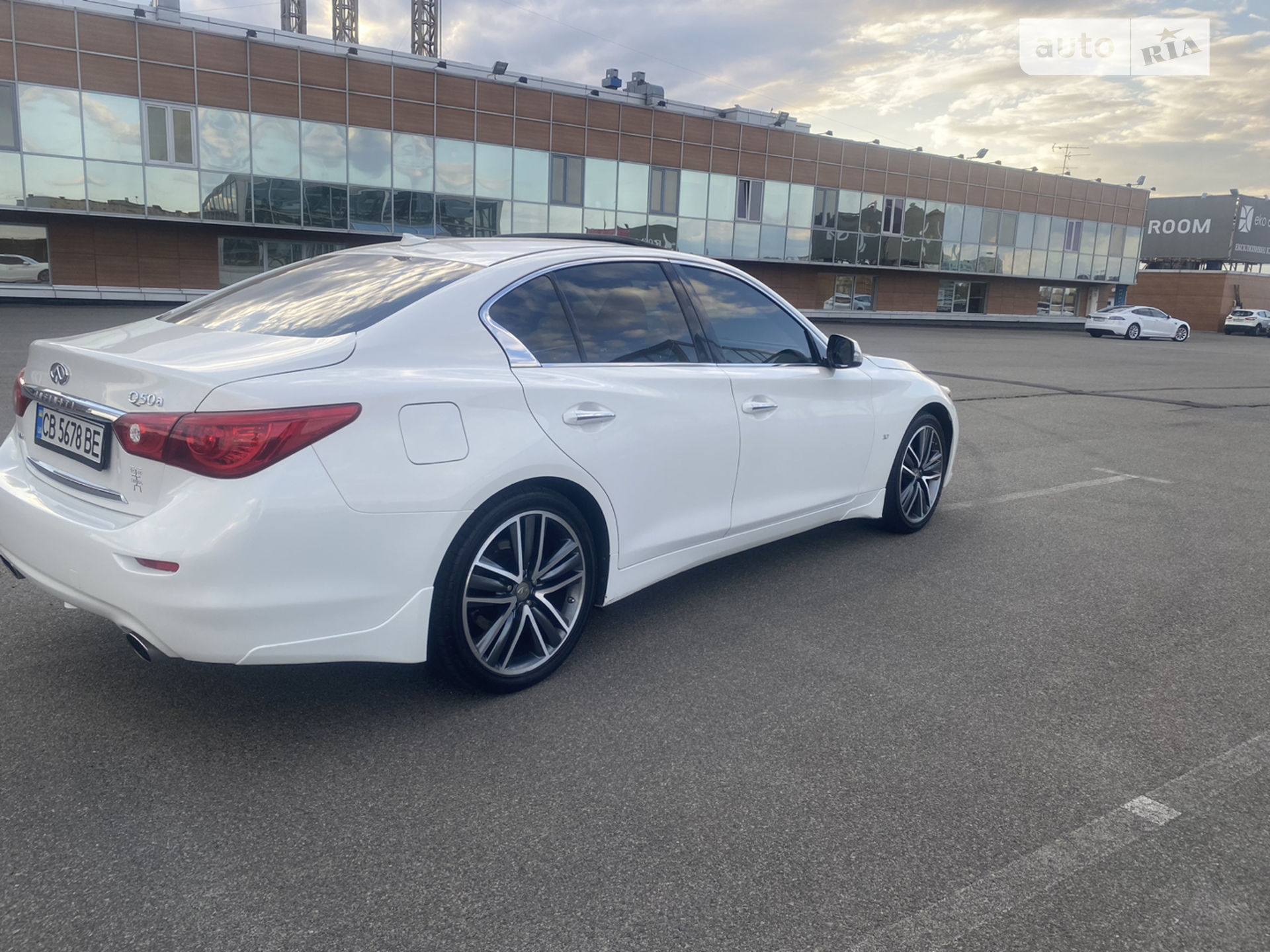 2015 Infiniti Q50 - мініатюра 11