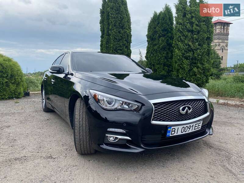 Седан Infiniti Q50 2015 в Киеве фото 4 Седан Infiniti Q50 2015 в Киеве