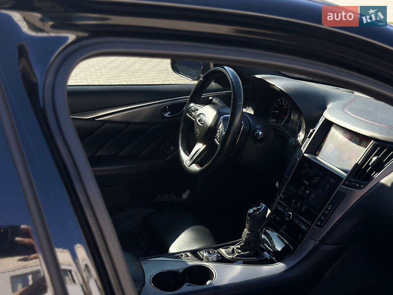 Седан Infiniti Q50 2017 в Одесі