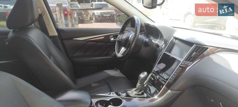 Седан Infiniti Q50 2018 в Черкассах