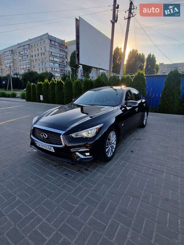 Седан Infiniti Q50 2018 в Черкасах