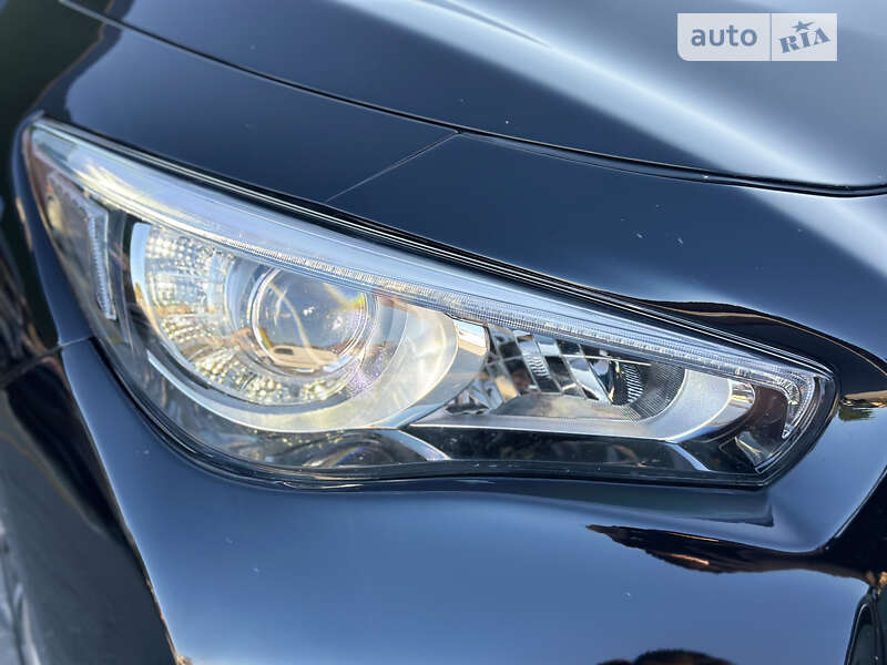 Седан Infiniti Q50 2016 в Виннице