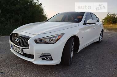 Седан Infiniti Q50 2016 в Городку