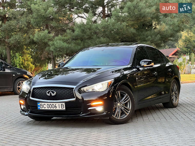 Infiniti Q50 2015