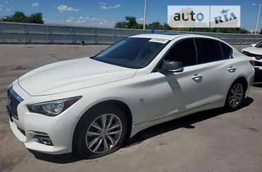 Infiniti Q50 2015