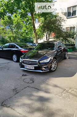 Седан Infiniti Q50 2015 в Киеве