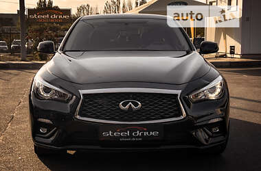 Седан Infiniti Q50 2018 в Николаеве