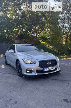 Седан Infiniti Q50 2014 в Кам'янець-Подільському