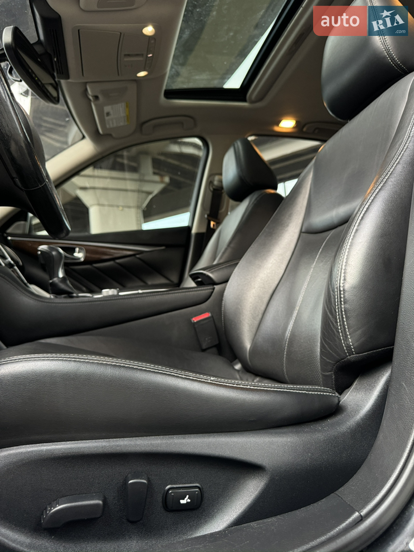 2016 Infiniti Q50 - мініатюра 11