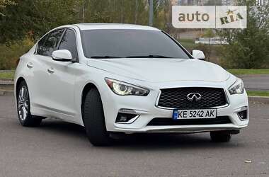 Седан Infiniti Q50 2018 в Кривом Роге