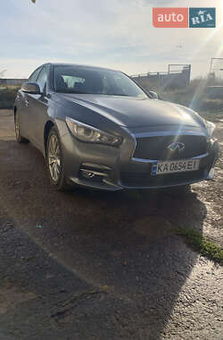 Седан Infiniti Q50 2016 в Измаиле