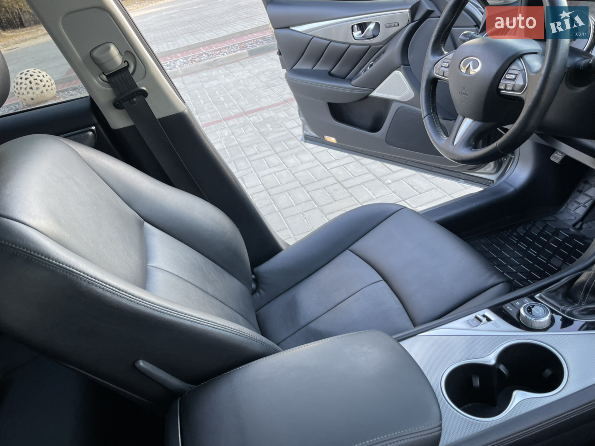 2016 Infiniti Q50 - мініатюра 10