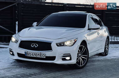 Седан Infiniti Q50 2015 в Тернополе