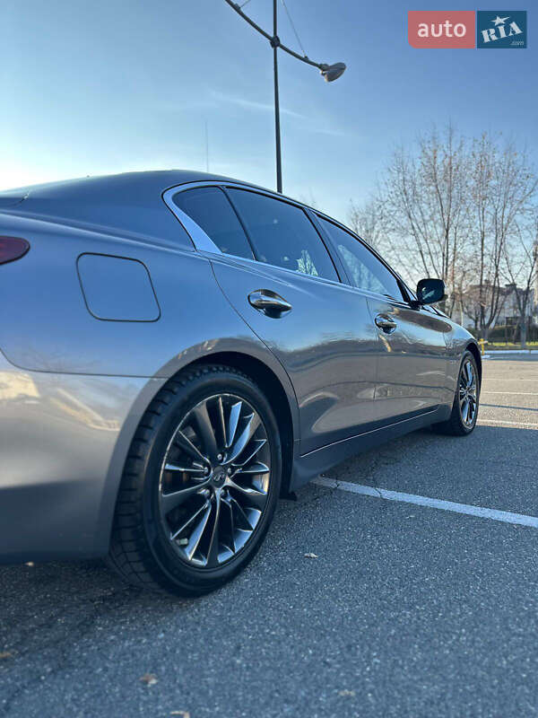 Седан Infiniti Q50 2019 в Киеве