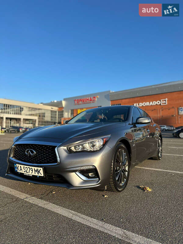 Седан Infiniti Q50 2019 в Киеве