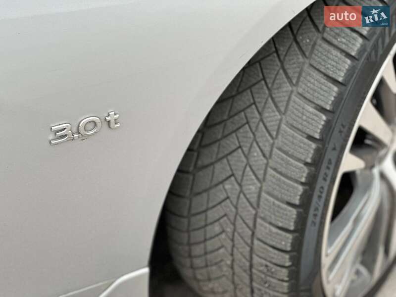 Седан Infiniti Q50 2017 в Днепре