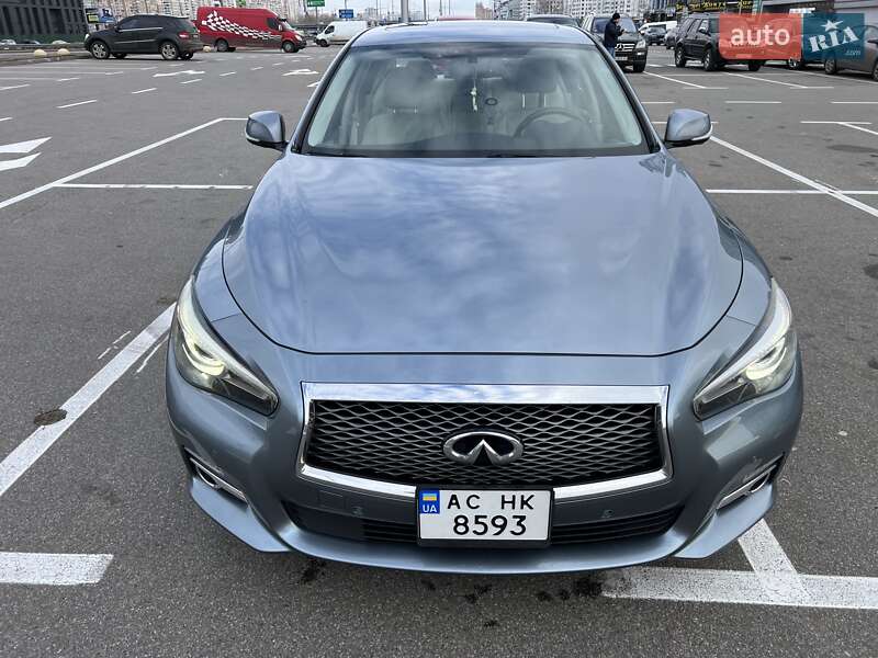 Infiniti Q50 2017