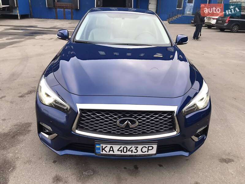 Седан Infiniti Q50 2020 в 