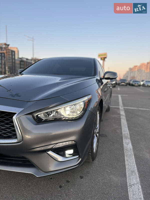 Седан Infiniti Q50 2017 в Києві