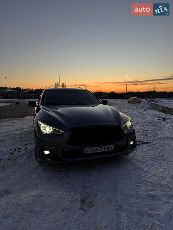 Седан Infiniti Q50 2016 в Киеве