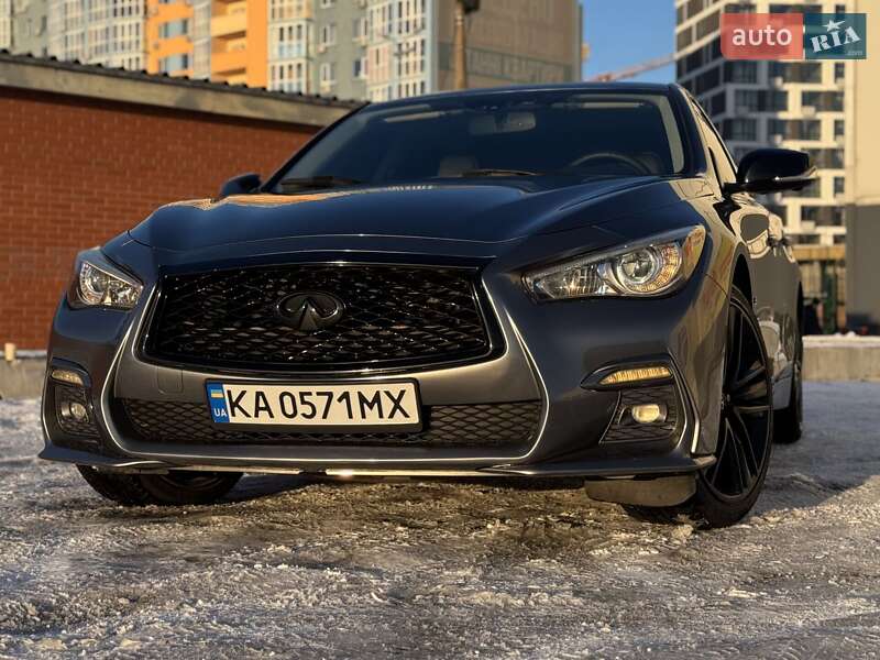 Седан Infiniti Q50 2016 в Киеве