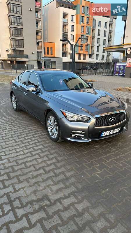 Седан Infiniti Q50 2016 в Ивано-Франковске