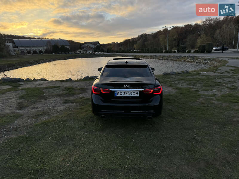 Седан Infiniti Q50 2018 в Днепре