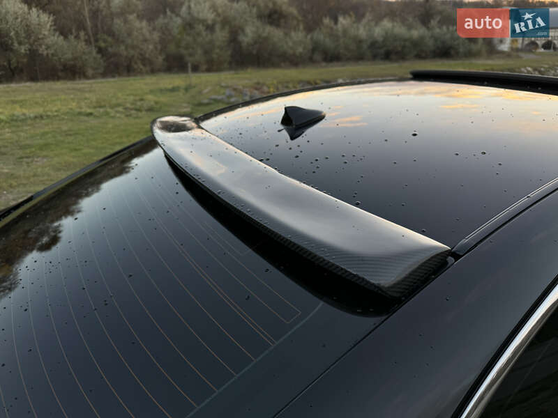 Седан Infiniti Q50 2018 в Днепре