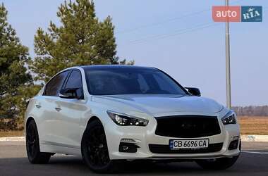 Седан Infiniti Q50 2017 в Чернигове