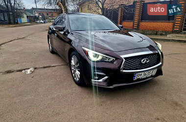 Седан Infiniti Q50 2017 в 