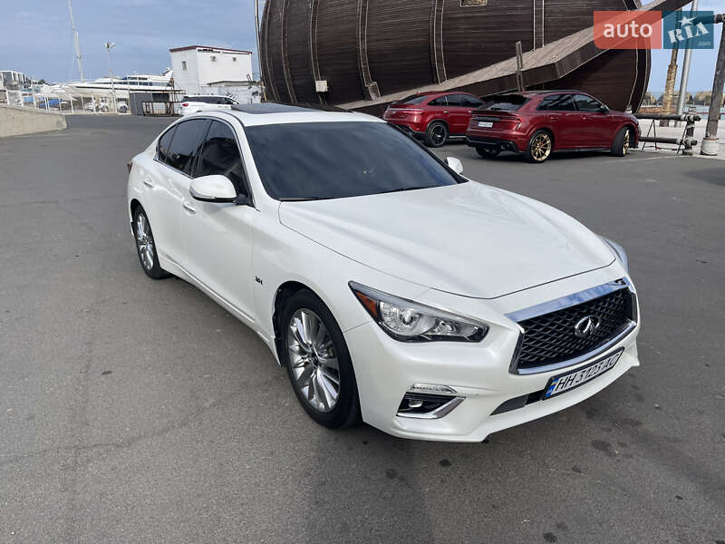 Седан Infiniti Q50 2020 в Одессе