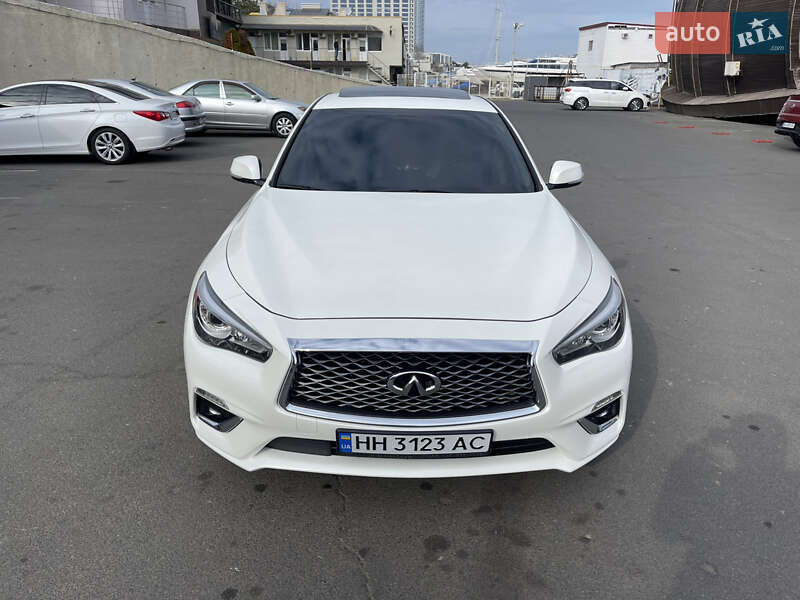 Седан Infiniti Q50 2020 в Одессе