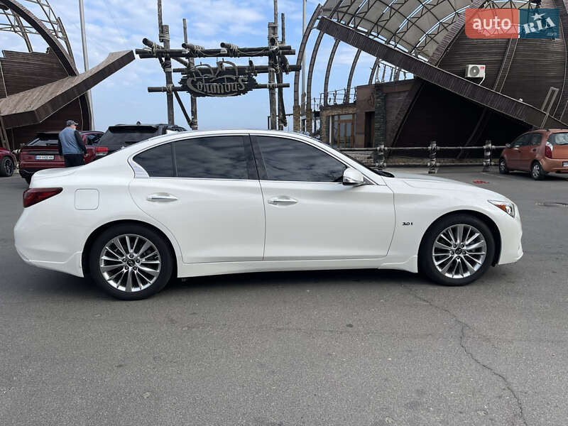 Седан Infiniti Q50 2020 в Одессе