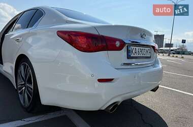 Седан Infiniti Q50 2017 в 