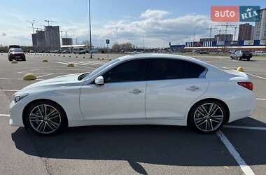 Седан Infiniti Q50 2017 в 