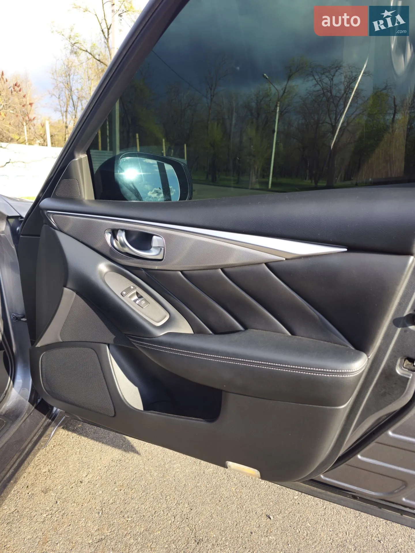 2017 Infiniti Q50 - мініатюра 18