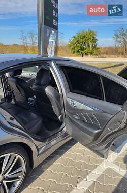 Седан Infiniti Q50 2016 в 