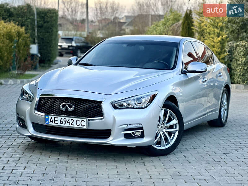 Infiniti Q50 2017