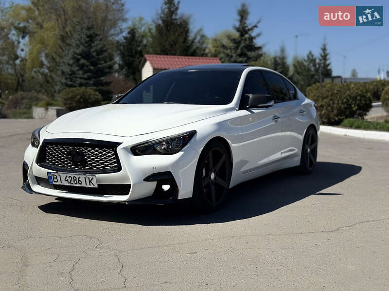 Седан Infiniti Q50 2020 в 