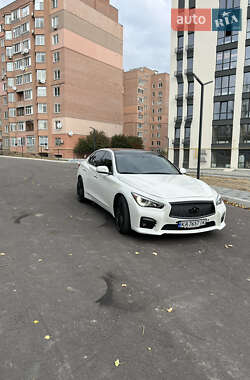 Седан Infiniti Q50 2015 в Києві