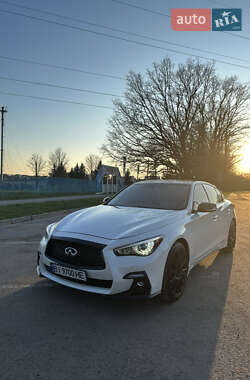 Седан Infiniti Q50 2018 в 