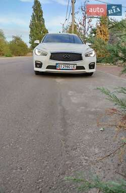 Седан Infiniti Q50 2017 в 
