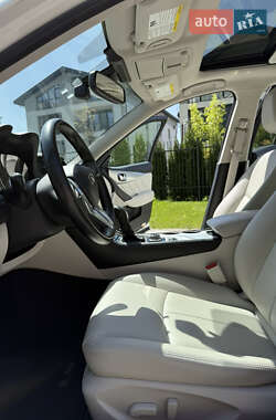 Седан Infiniti Q50 2021 в 