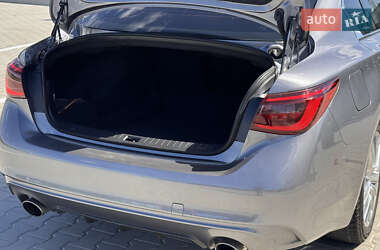 Седан Infiniti Q50 2019 в 