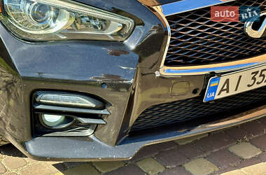 Седан Infiniti Q50 2015 в 