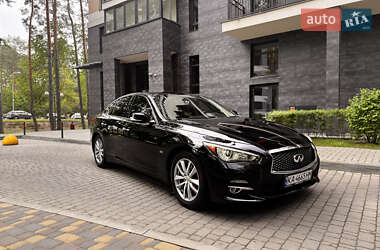 Седан Infiniti Q50 2016 в 