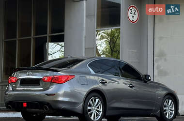 Седан Infiniti Q50 2017 в 