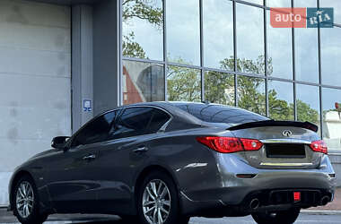 Седан Infiniti Q50 2017 в 